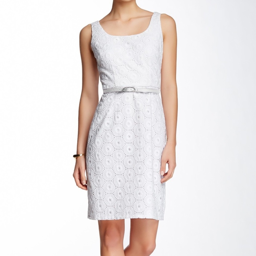 Adrianna Papell eyelet sleeveless Sheath dress 4